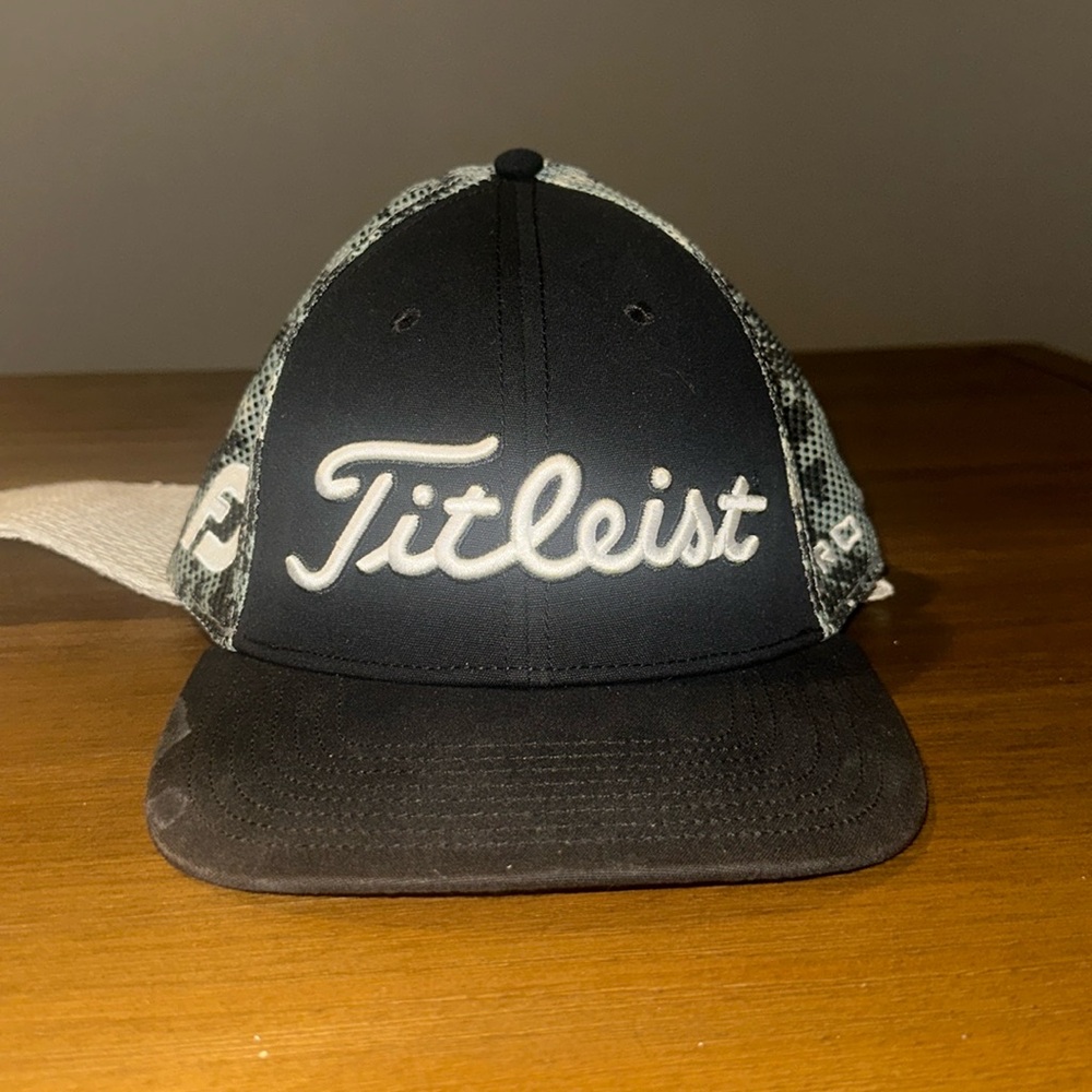 Titleist Camo Golf Hat